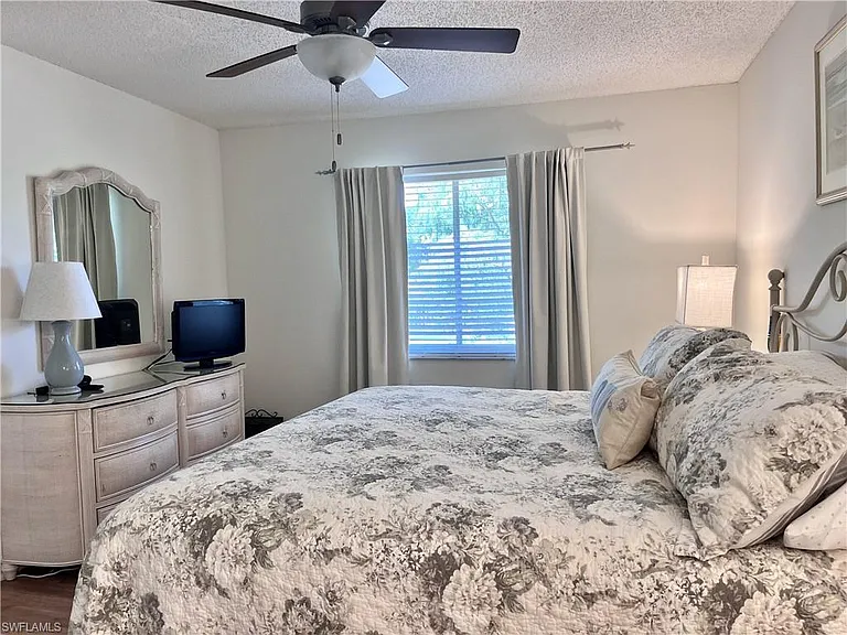 3685 Amberly Cir W #D305 — Photo 9