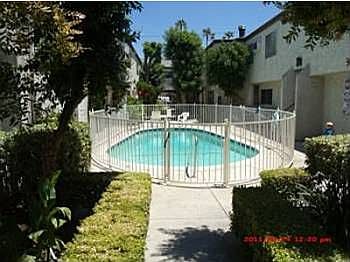 2nd image of 5809 Reseda Blvd APT 209