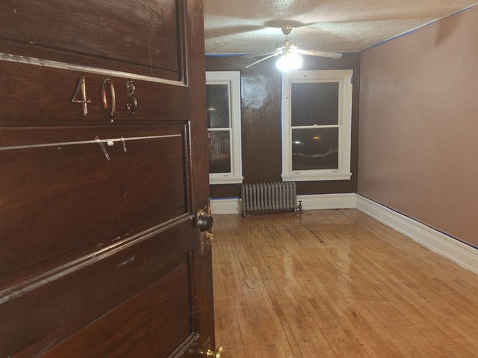 2nd image of 501 W Granite St #507