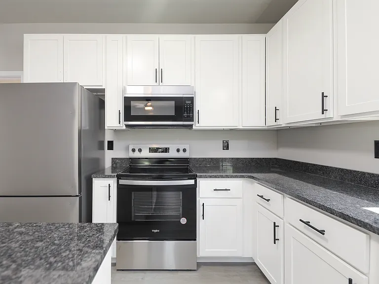 1006 Pocahontas Ave #302 — Photo 10
