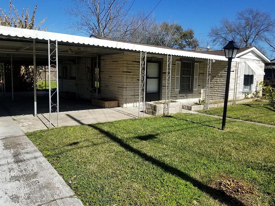 1st image of 1107 6th St