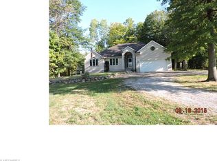 17140 Reynolds Rd, West Farmington, OH 44491