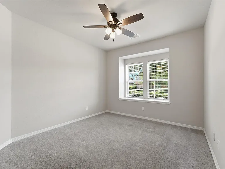 2994 Vintage Park Ln — Photo 17