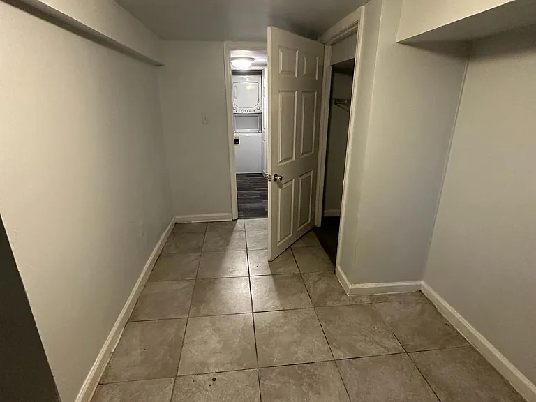 3337 Clay St NE — Photo 18