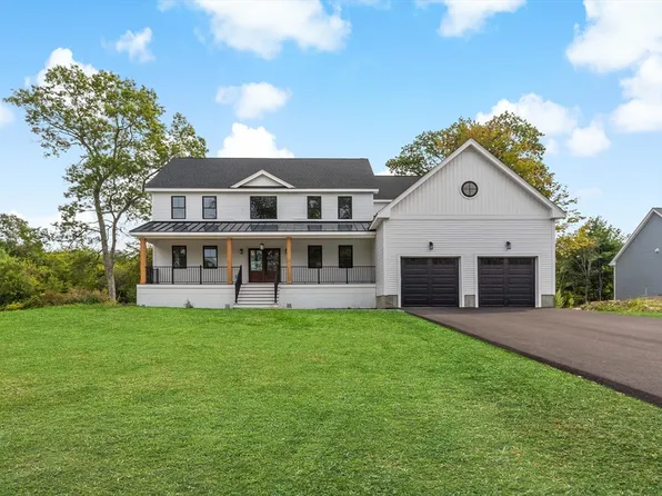 15 Bucklin Dr, Rehoboth, MA 02769