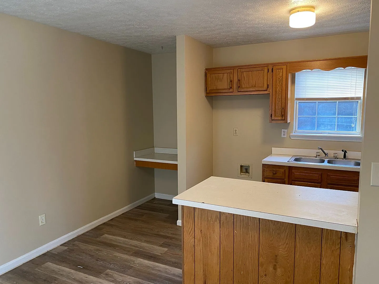 Okolona Home — Photo 3
