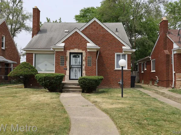 18077 Freeland St, Detroit, MI 48235