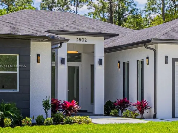 3802 30th Ave SE, Naples, FL 34117