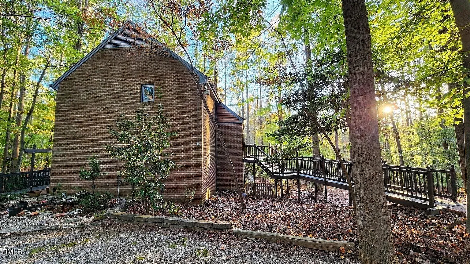 3 bed, 3.0 bath, $2,750 — Photo 3