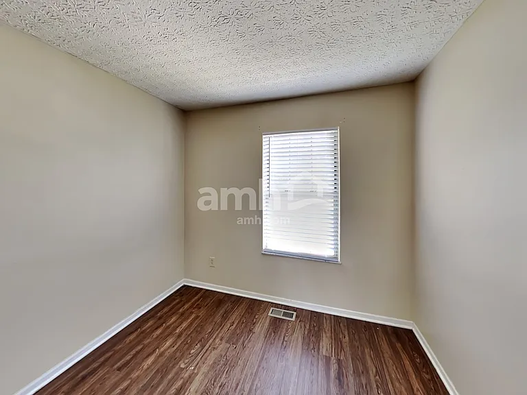 4623 Windridge Ct — Photo 19