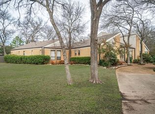 4605 Vista Lagos Dr, Sherman, TX 75090