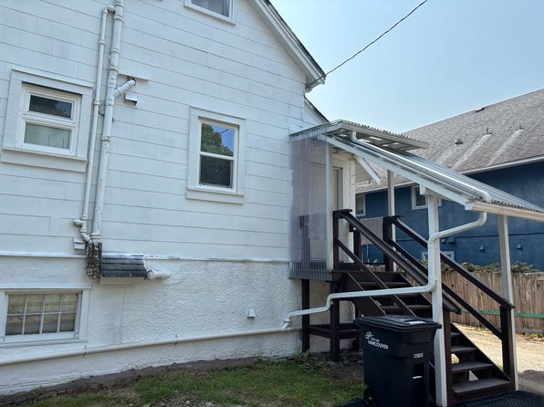 4 bedroom rental in Vancouver — photo 48