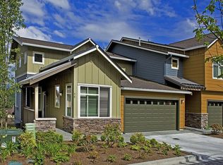 98 Cougar Ridge Rd NW, Issaquah, WA 98027