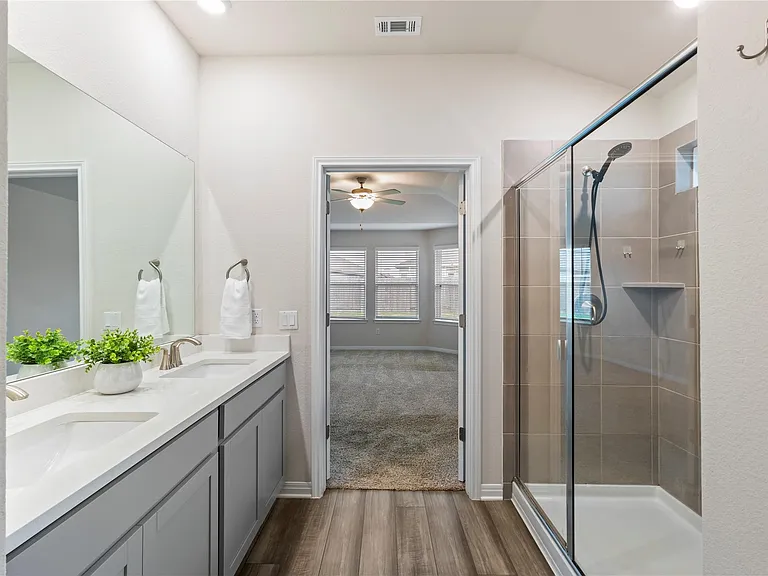 613 Wild Spur Ln — Photo 6