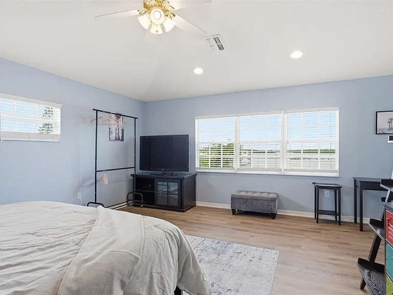 6731 Arroyo Dr — Photo 23