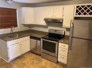 11 Westgate St, West Hartford, CT 06110