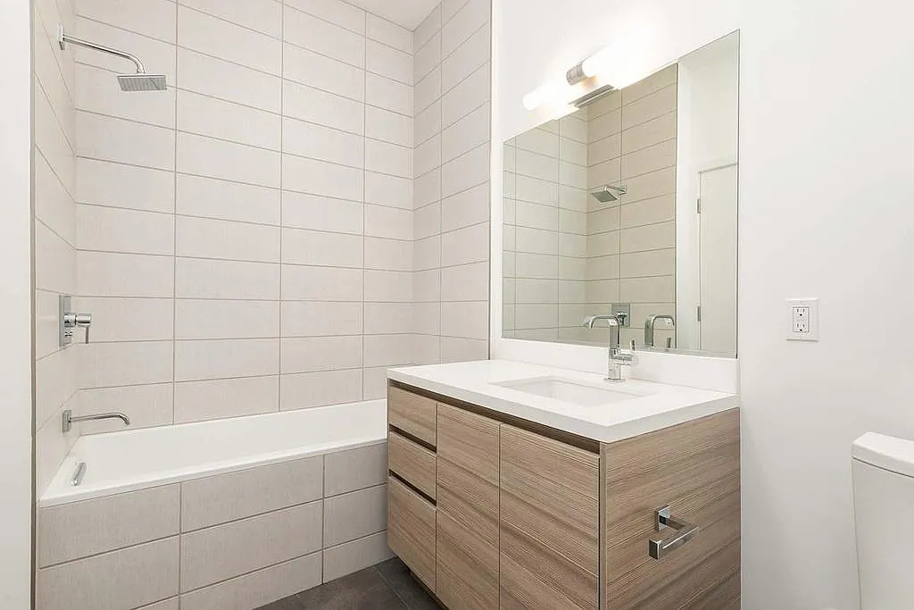1 bed, 180 sqft, $3,295 — Photo 3
