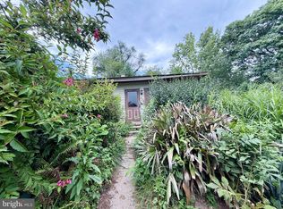 527 Walnut St, Lemoyne, PA 17043