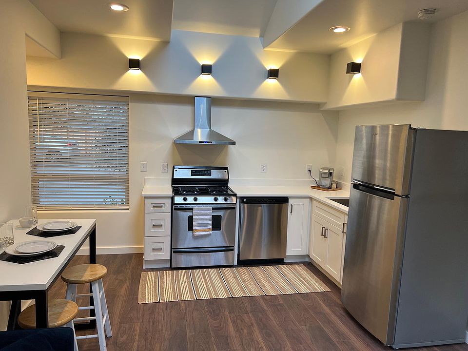 1st image of 11448 Newcastle Way #B