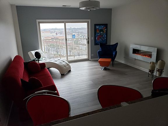 3rd image of 9440 S 51st Ave APT 311
