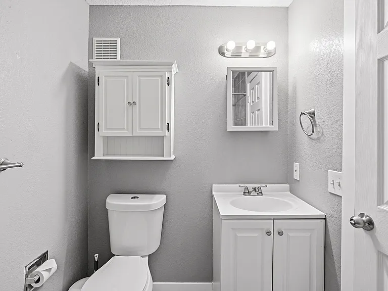 2280 S Oswego Way #201 — Photo 21