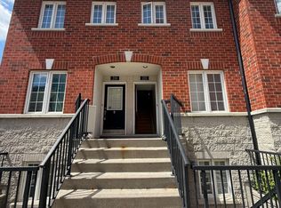 262 Saint Helens Ave #213, Toronto, ON M6H 4A4