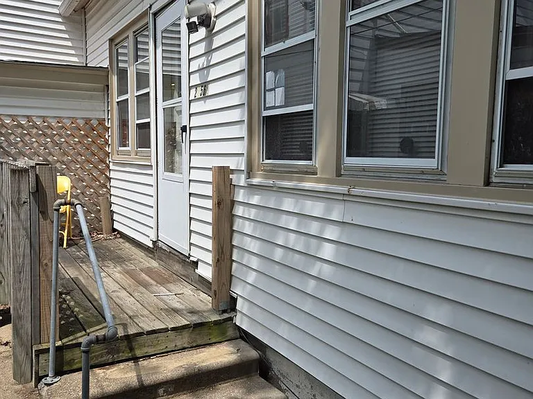 2456 N Bartlett Ave — Photo 8