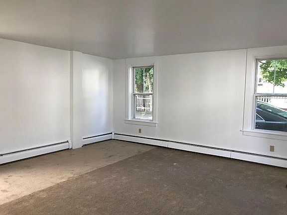 4th image of 30 Washington St APT 5