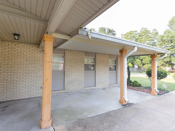 2nd image of 130 Country Club Dr