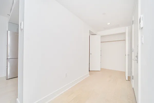 Rented by Compass | media 6