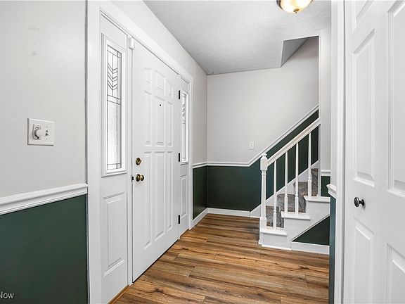 3rd image of 4620 Washington Ave