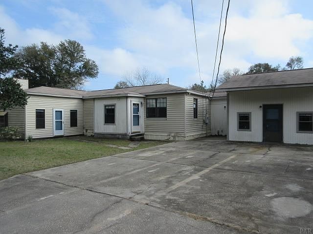 1st image of 1601 Lansing Dr