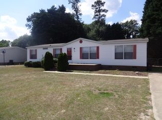 159 Snow Hill Church Rd, Fayetteville, NC 28306