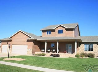400 W St Nicholas St, Tea, SD 57064