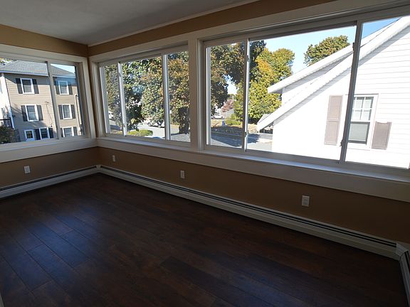 5th image of 60 Margin St APT 2R