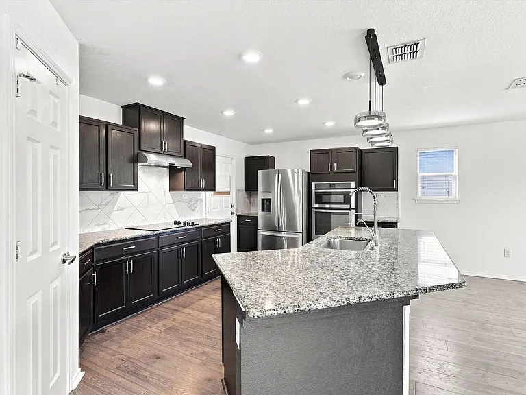 6523 Wind Arbor — Photo 8