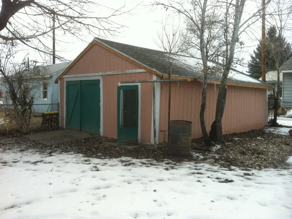 908 Cedar St, Carlin, NV 89822