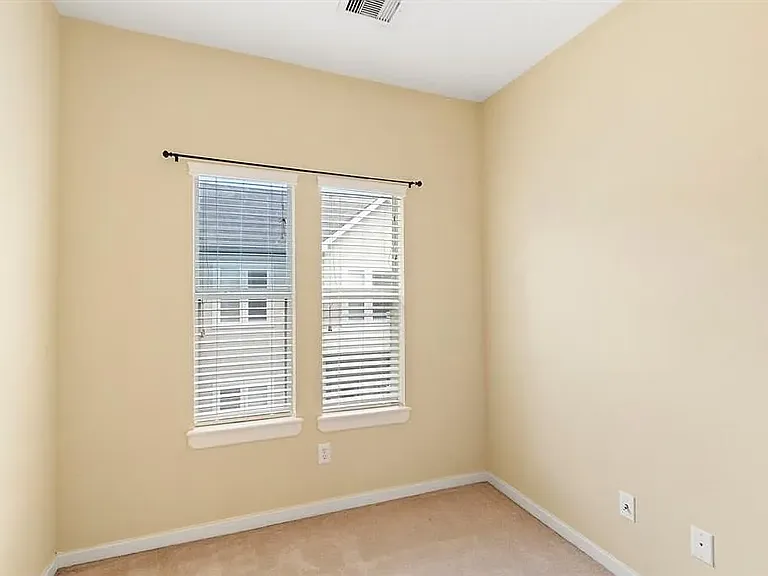 5734 Kansas St #A — Photo 17