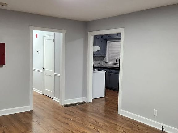 3rd image of 3931 Old Austell Rd