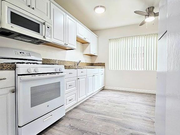4th image of 4120 Arizona St #4120