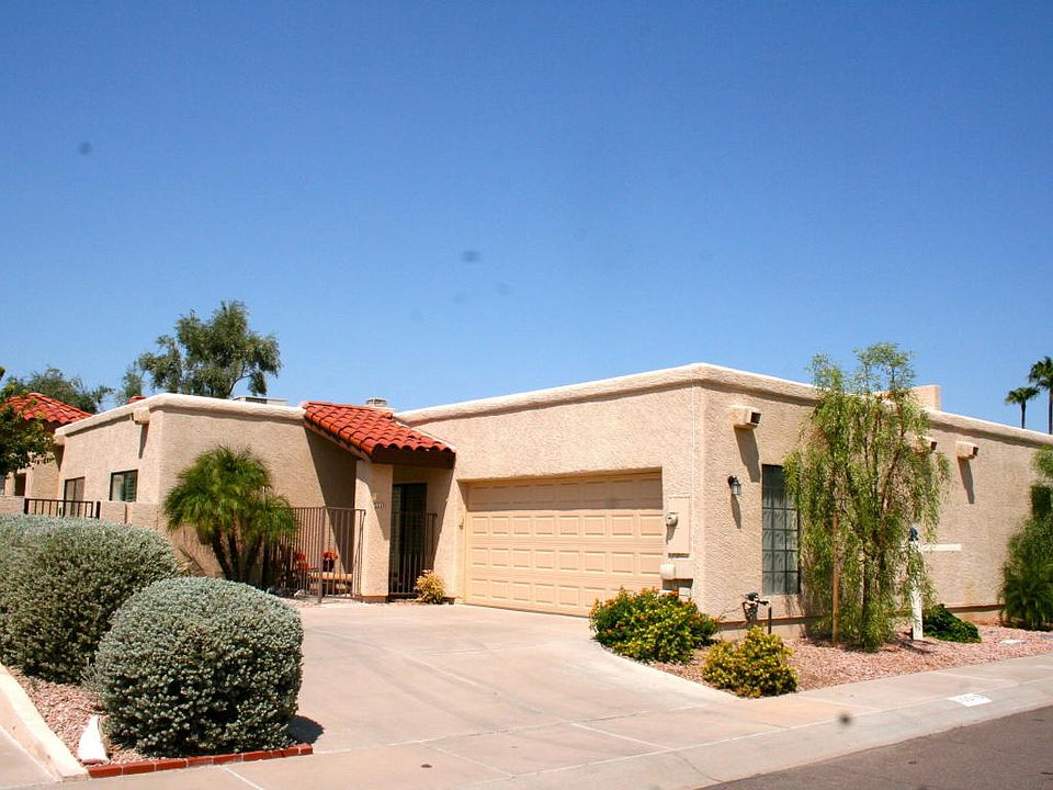 1st image of 5510 E Paradise Dr