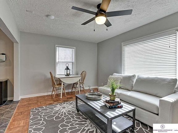 5th image of 708 W Mission Ave