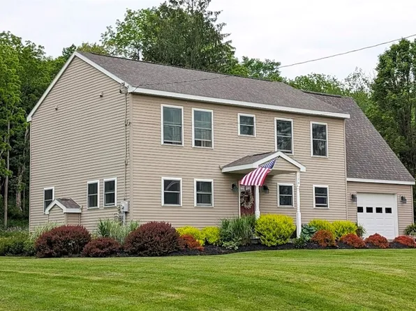 126 Lebanon St, Hamilton, NY 13346