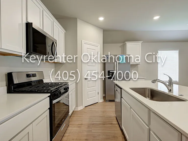 2809 Tracys Mnr — Photo 15