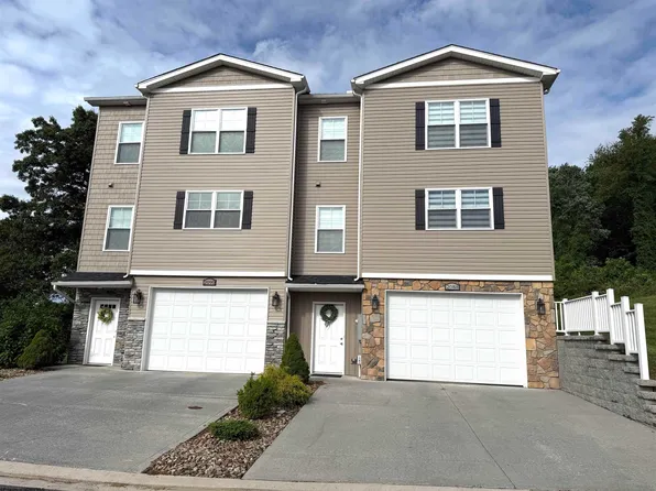 2088 Mountain Ash Ln, Morgantown, WV 26501