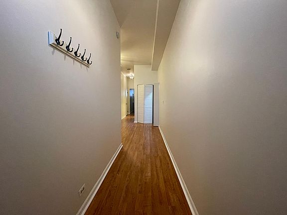 3rd image of 1941 N Wilmot Ave #1