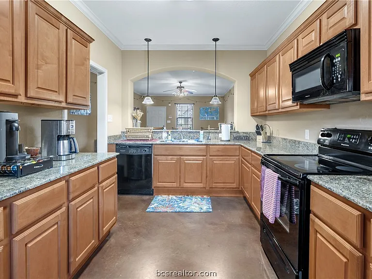 3321 General Pkwy — Photo 6