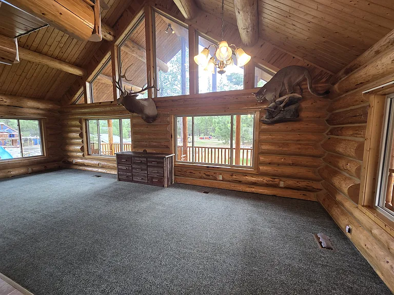 224 Mountain View Rd — Photo 3