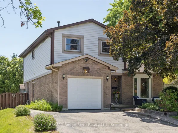 671 Greenbriar Dr, Oshawa, ON L1G 7J5