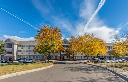 Denver - Lakewood South Photo 1